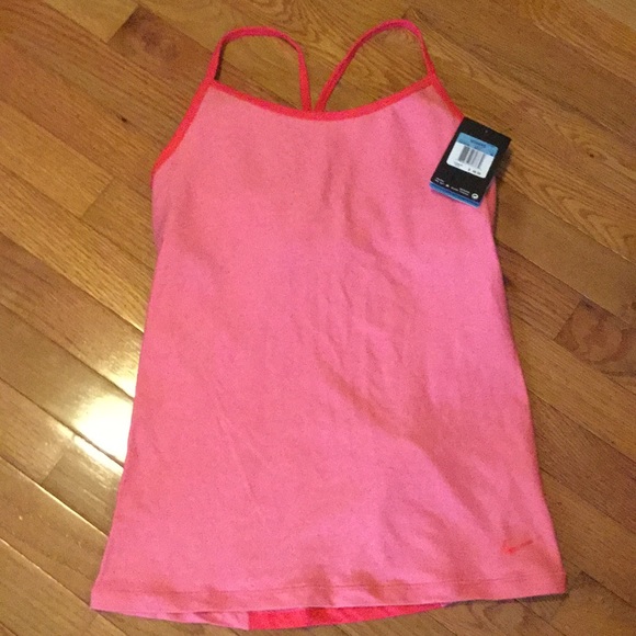 Nike training top - Picture 1 of 3